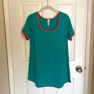 LuLaRoe top